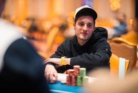 Jeremy Becker, Once a Daily Tournament Crusher, Now a WPT Day 5 Chip Leader