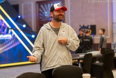 Daniel Negreanu Back for a Sixth Day 1a Bullet in $25k WSOP Super Main Event