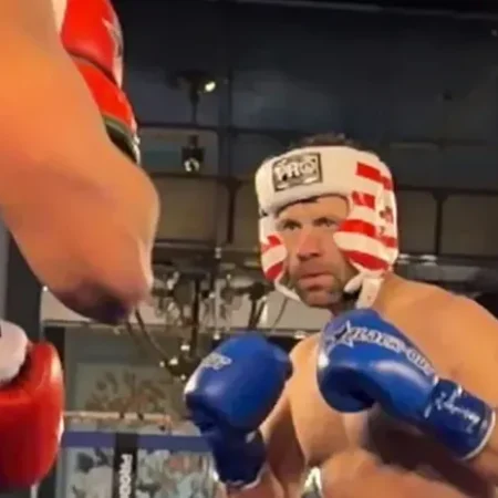 ‘Jungleman’ Boxing Match Result Overturned: Poker Pro Loses Via TKO