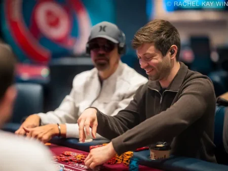 Gross Runner-Runner Flush Knocks Out Aces and Kings Deep in $1,100 Tournament