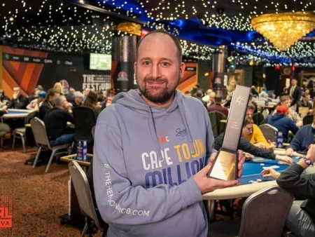 Dutch Player Receives The Hendon Mob Award for Flaghunting World Record