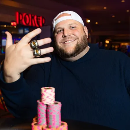 ‘Diaper’ Helps Nick Rigby Win Third Poker Tournament in 24 Hours