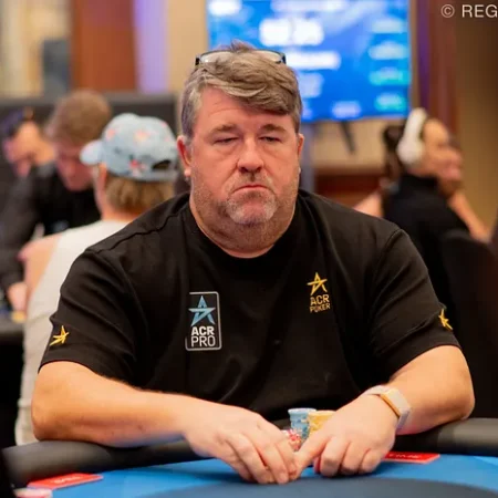 Chris Moneymaker Crushes High-Stakes Poker Livestream Two Days in a Row