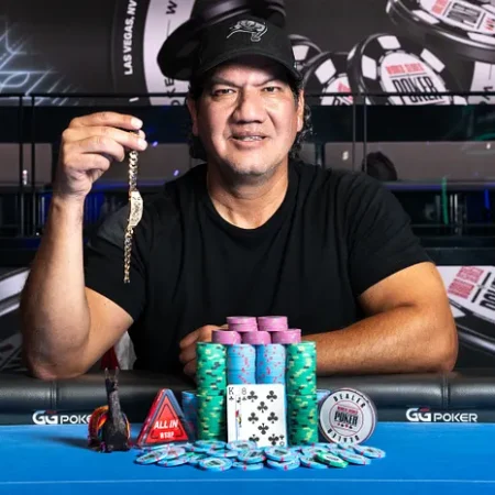 Juan Love as Rodriguez Wins WSOP Seniors High Roller for His ‘Beautiful Son’