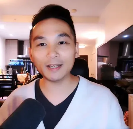 Poker Vlogger Makes $1k Total from YouTube in Two Years