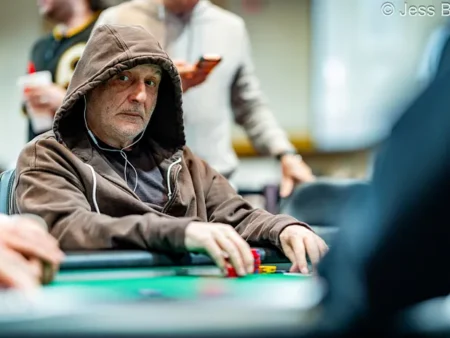 Poker Legend Penalized Over Verbal Spat Deep in WSOP Seniors Event