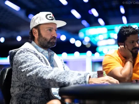 Negreanu Instantly Loses Most of Stack of $50K Poker Players Championship
