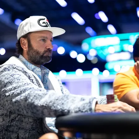 Negreanu Instantly Loses Most of Stack of $50K Poker Players Championship