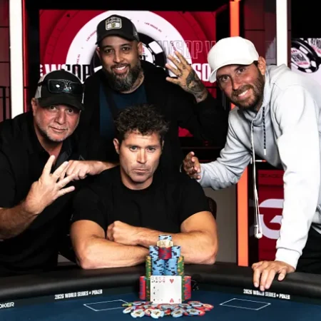 Scott Clements Denies Hellmuth and Brunson in $10k Omaha Hi-Lo Championship
