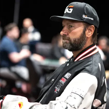 “That One Stings” Negreanu Blows 10:1 Chip Lead to Bust $25k Heads-Up
