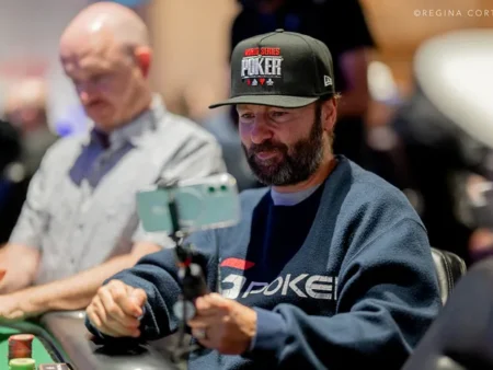 Daniel Negreanu Holds Huge Stack at WSOP $100K Final Table