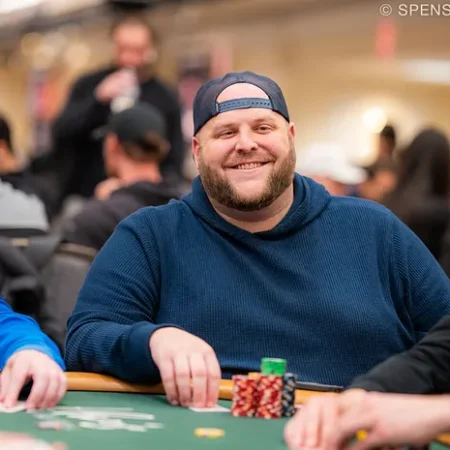 Nick Rigby Calls All-In Bet with Half a ‘Dirty Diaper’ in the Main Event