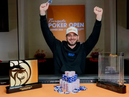 Dental Technician Turns Single Tournament Entry into Six-Figure Score