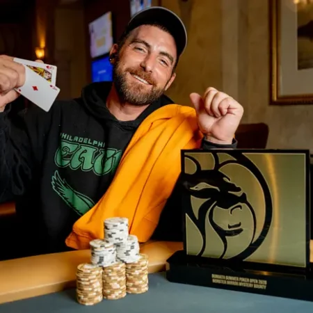 Poker Player Pulls Largest Mystery Bounty Prize, Then Wins Entire Tournament